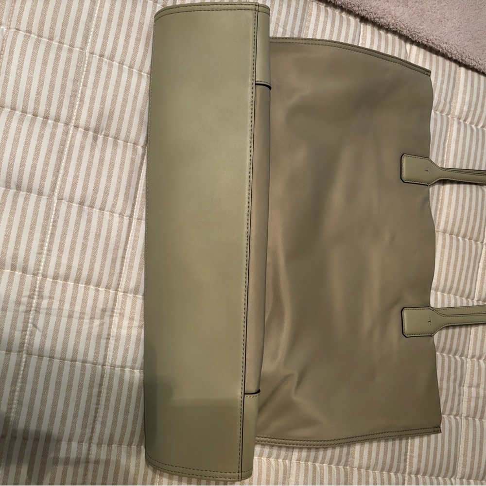 Tory Burch Ella Tote Olive Sprig - Picture 6 of 8